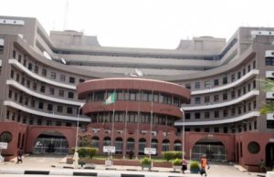 FG to pay verified contractors amid budget implementation criticism