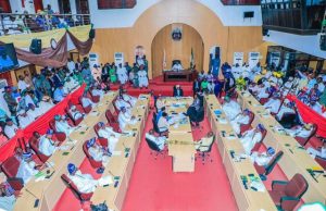 Osun Assembly backs PDP council chairmen, warns CBN against illegal allocation release