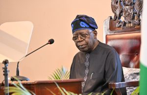 Tinubu meets APC governors ahead of key NEC session