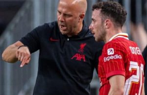 Arne Slot reacts to Diogo Jota’s death