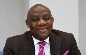 FG offers N50m grant to outstanding varsity students