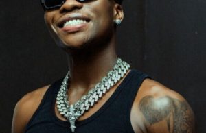 Maami Lyrics by Reekado Banks