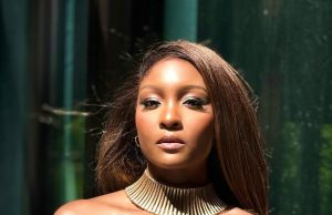 Osas Ighodaro Wore a Dress That Looks Like a Painting & We’re Obsessed