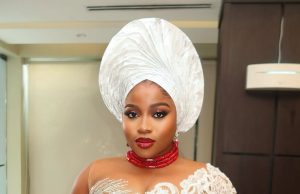 Veekee James Is Serving White Lace Perfection & We’re Taking Notes for Our Next Owambe