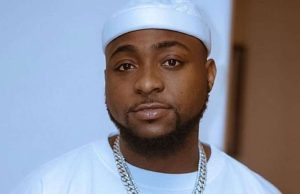 I got billions waiting if I stop working — Davido