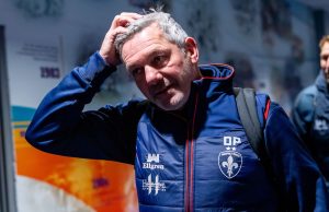 Super League: Daryl Powell accuses Hull FC boss John Cartwright of ‘influencing referee’; Cartwright: He’s one to talk! | Rugby League News