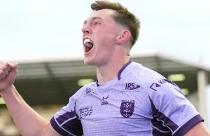 Super League: Hull KR extend lead with win over Catalans Dragons after Hull FC stun Wigan Warriors on dramatic Saturday | Rugby League News