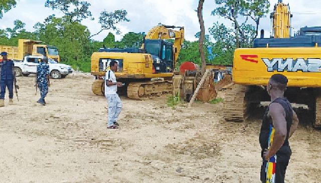 Illegal-mining-site-in-Dogon-Yasu-village-in-Bali-LGA-Taraba-State.jpg