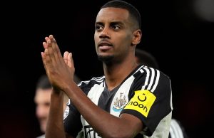Alexander Isak Liverpool transfer news: Jamie Carragher wants club to sign Newcastle striker but not for £150m | Football News