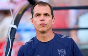 Regis Le Bris: French head coach signs new long-term deal at Sunderland | Football News