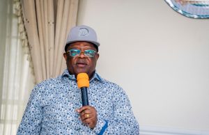 FG reserves contracts below N20bn for local firms-Umahi