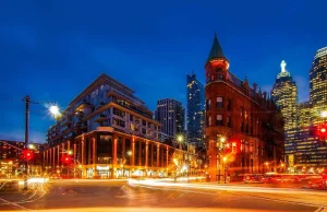 The Complete Guide to Toronto’s Nightlife for International Travelers