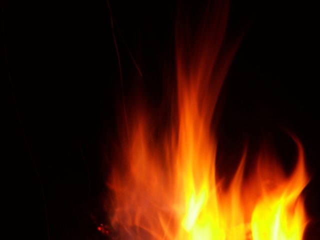 fire-1-1180675-1280x960-1.jpg
