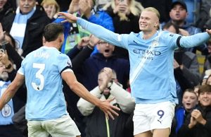 Man City can shake up Premier League title race with win at Arsenal on Super Sunday, says Gary Neville | Football News