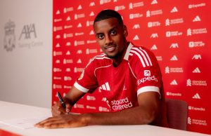 Alexander Isak joins Liverpool: Newcastle striker leaves in British-record £125m deal on Transfer Deadline Day | Football News