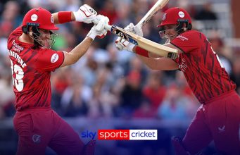 'Wow, wow, WOW!' | Best of Livingstone's thrilling Vitality Blast innings