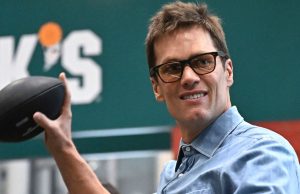 Tom Brady treading fine line between Las Vegas Raiders owner and NFL broadcaster, says Neil Reynolds | NFL News