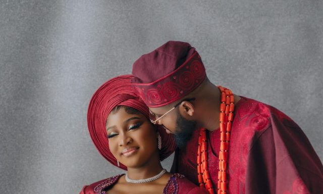 Tumise-Bukola-Traditional-Wedding-BellaNaija-Weddings233-1000x600.jpg