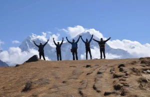 Best Time to Trek in the Himalayas: Seasonal Guide to Nepal’s Top Routes