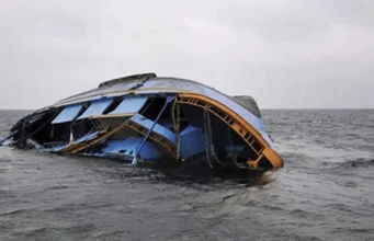 Six dead as boat from Ilashe Beach capsizes near Igbologun during night travel