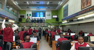 Nigerian equities market extends gains by 1.38%, investors gain N1.7trn