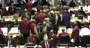 Nigerian stock market reverses loss, gains N684 billion