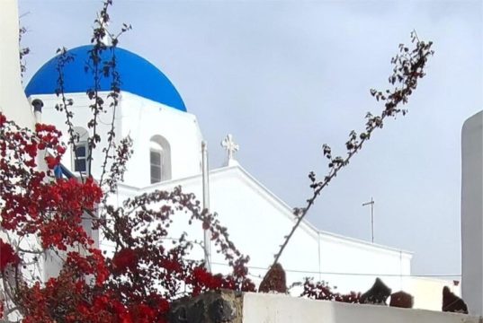 Pyrgos and the Santorini That Existed Before the Tourists Arrived