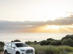 What a Rental Car Actually Gets You in Cairns That a Tour Doesn’t