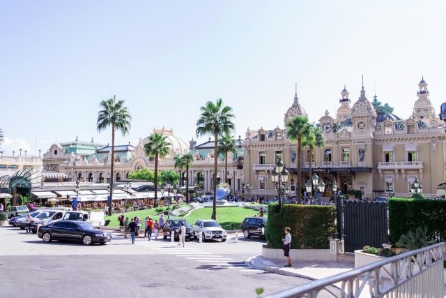 Casino-in-Monaco-Monte-Carlo.jpg