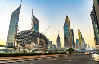 Driving Through Dubai: A Different Way to Discover the City